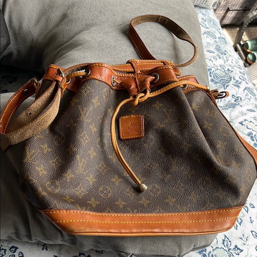 Louis Vuitton Brown and Tan Shoulder Bag